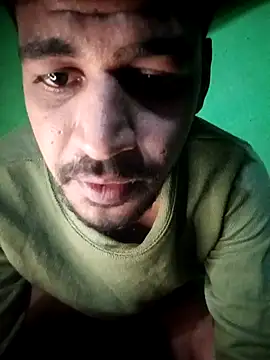 Snapshot of Kamrul1111a chatting on January 2025 01:04:02 AM Kamrul1111a online show from January 2025 01:04:02 AM