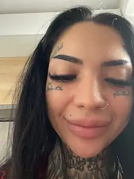 Snapshot of CreamyInkky_ chatting on December 2024 07:04:01 AM CreamyInkky  online show from December 2024 07:04:01 AM