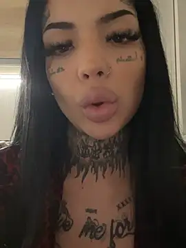 Snapshot of CreamyInkky_ chatting on December 2024 07:42:02 PM CreamyInkky  online show from December 2024 07:42:02 PM