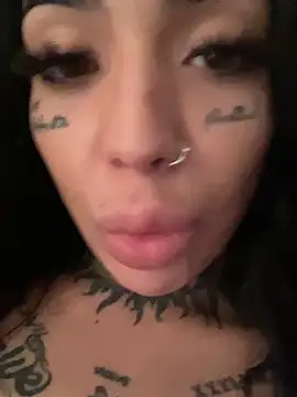 Snapshot of CreamyInkky_ chatting on January 2025 02:14:02 PM CreamyInkky  online show from January 2025 02:14:02 PM