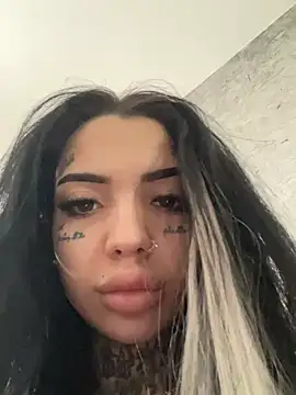 Snapshot of CreamyInkky_ chatting on February 2025 08:38:01 AM CreamyInkky  online show from February 2025 08:38:01 AM