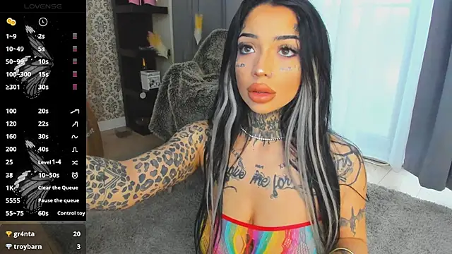 Snapshot of CreamyInkky_ chatting on March 2025 07:41:01 AM CreamyInkky  online show from March 2025 07:41:01 AM