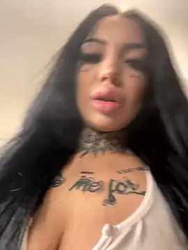 Snapshot of CreamyInkky_ chatting on September 2025 03:30:02 AM CreamyInkky  online show from September 2025 03:30:02 AM