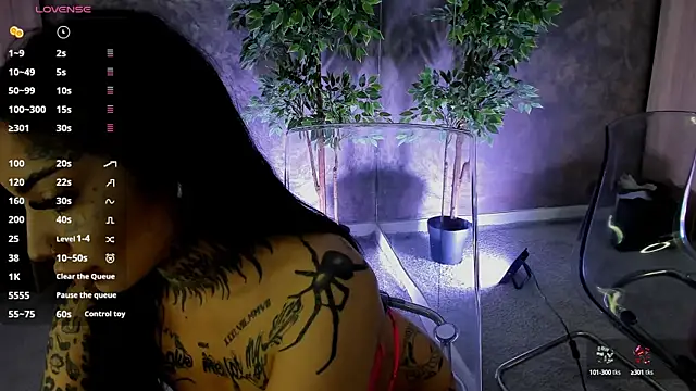 Snapshot of CreamyInkky_ chatting on September 2025 09:43:02 AM CreamyInkky  online show from September 2025 09:43:02 AM