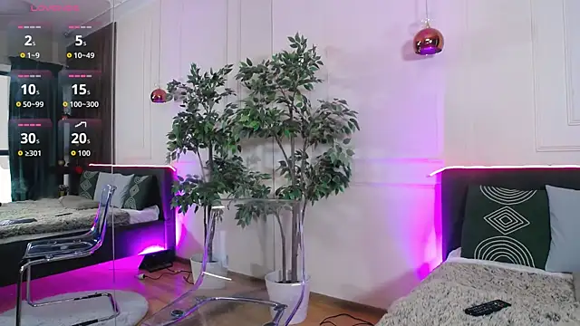 Snapshot of CreamyInkky_ chatting on October 2025 12:31:01 PM CreamyInkky  online show from October 2025 12:31:01 PM