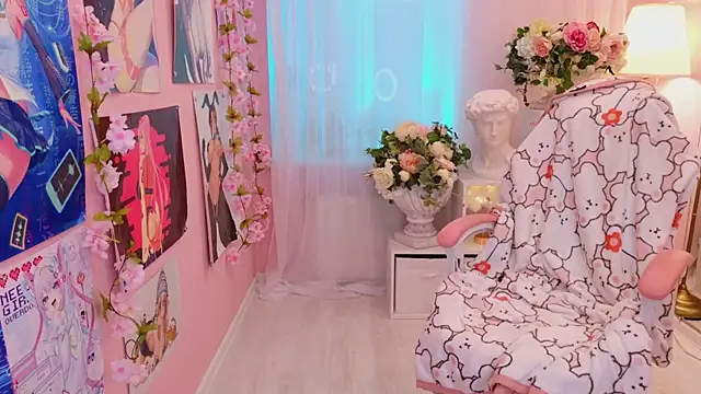 Coconut Mia online show from March 2025 09:40:02 PM