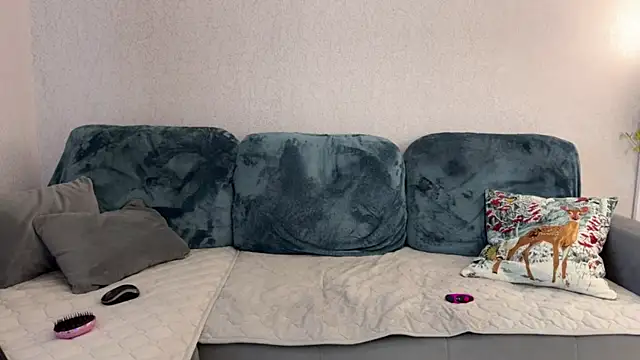 Snapshot of Victoria1Love chatting on March 2025 02:44:01 PM Victoria1Love online show from March 2025 02:44:01 PM