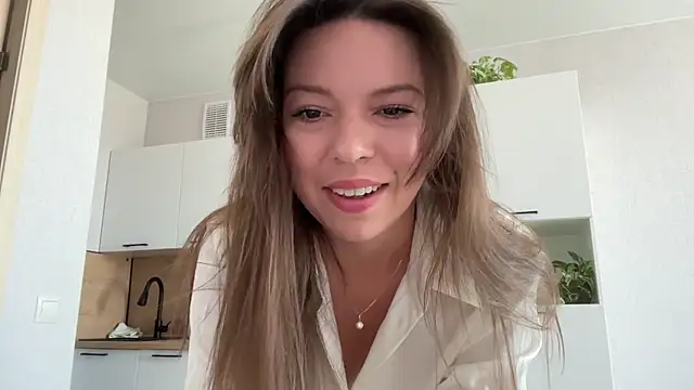 Snapshot of Victoria1Love chatting on September 2025 11:21:02 AM Victoria1Love online show from September 2025 11:21:02 AM