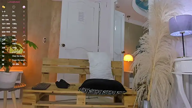 RicoBrown777  online show from November 2025 04:34:01 AM