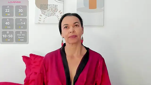 Evawalker  online show from December 2025 05:31:01 PM