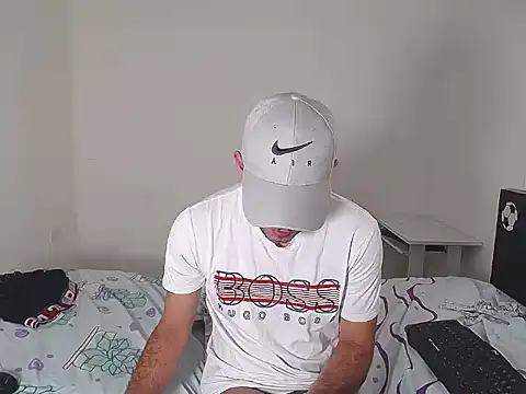 dirty boy horny online show from November 2025 09:30:02 PM