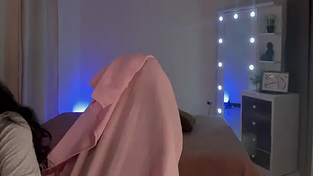 SavannahWildee online show from February 2025 12:03:02 PM