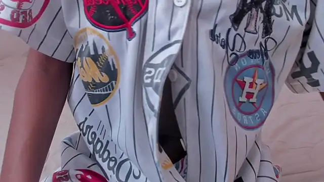 SavannahWildee online show from October 2025 12:08:02 PM