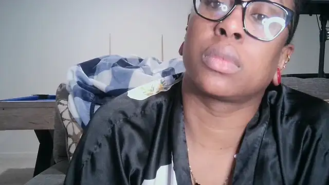 Nyxie Chaos online show from December 2025 05:12:02 AM