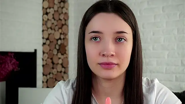 LowOncoming online show from January 2025 08:41:01 AM