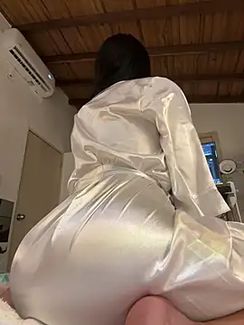  MadiLee  online show from March 2025 02:46:02 AM