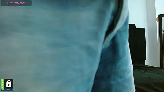 Hot-Couple--18 online show from December 2024 03:50:02 AM