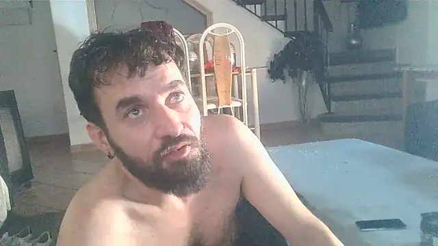 Snapshot of FJcouple chatting on January 2025 11:59:02 AM FJcouple online show from January 2025 11:59:02 AM