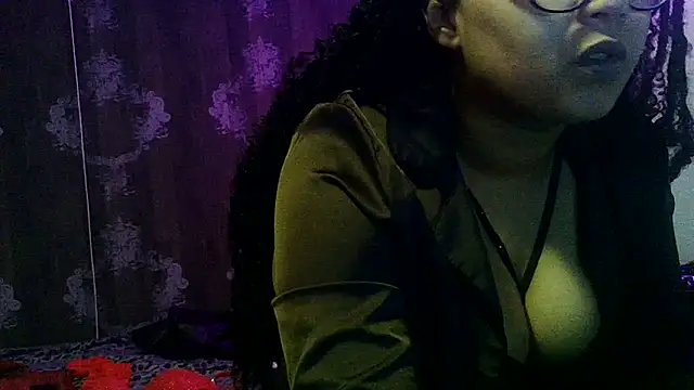 BaddieMelanie online show from February 2026 06:12:02 PM