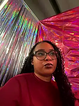 BaddieMelanie online show from February 2026 03:53:02 PM