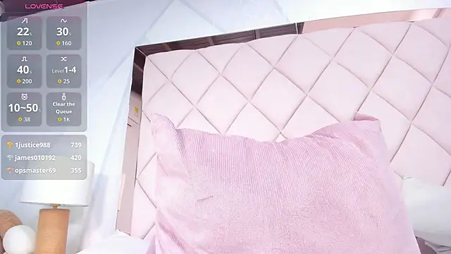 Snapshot of karina_mason chatting on November 2025 01:59:02 AM karina mason online show from November 2025 01:59:02 AM