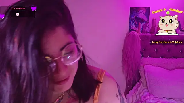 Azamy-12 online show from November 2025 04:47:02 AM