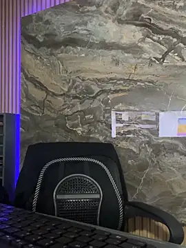 RyanGosslling  online show from November 2025 05:38:01 PM