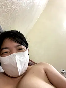 Snapshot of Hachi_Sweetbabie_ chatting on November 2025 10:58:02 AM Hachi Sweetbabie online show from November 2025 10:58:02 AM