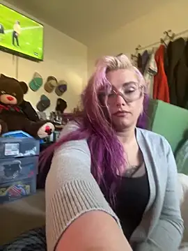 Snapshot of Lalalynn chatting on December 2025 07:09:01 PM Lalalynn online show from December 2025 07:09:01 PM