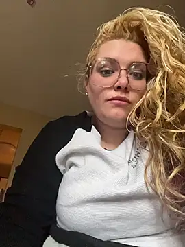 Lalalynn online show from March 2026 03:40:02 PM