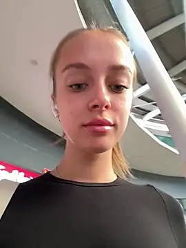 enjoy my beauty online show from March 2025 04:13:01 AM