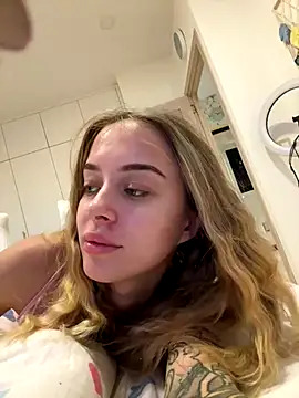 enjoy my beauty online show from November 2025 06:12:02 AM