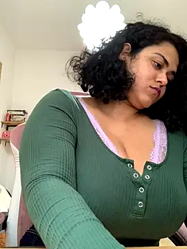 Snapshot of Curvydesifromgermany chatting on October 2025 01:01:01 PM Curvydesifromgermany online show from October 2025 01:01:01 PM