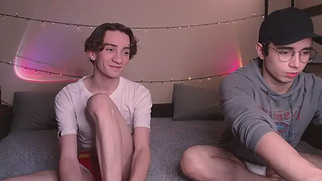 EliotMarks online show from November 2025 07:35:02 PM