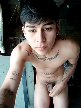Snapshot of Lukas_strong chatting on October 2025 02:26:01 PM Lukas strong online show from October 2025 02:26:01 PM