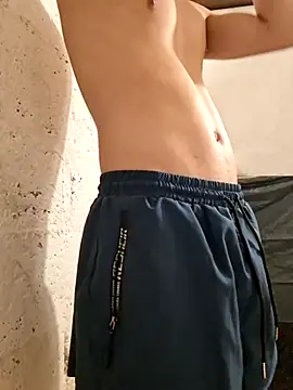 Snapshot of Mrtzz_ chatting on November 2025 06:46:01 AM Mrtzz online show from November 2025 06:46:01 AM