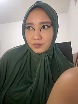 hannahayat online show from November 2025 09:26:01 PM