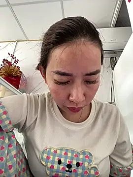 Snapshot of Cherry_6969 chatting on February 2025 02:53:02 AM Cherry 6969 online show from February 2025 02:53:02 AM