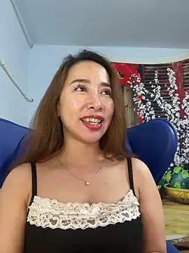 Snapshot of Cherry_6969 chatting on February 2025 01:17:02 PM Cherry 6969 online show from February 2025 01:17:02 PM