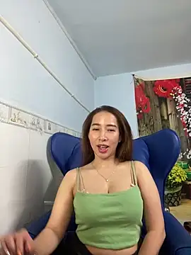 Snapshot of Cherry_6969 chatting on March 2025 02:15:02 PM Cherry 6969 online show from March 2025 02:15:02 PM