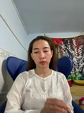 Snapshot of Cherry_6969 chatting on March 2025 07:48:01 AM Cherry 6969 online show from March 2025 07:48:01 AM