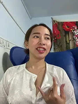 Snapshot of Cherry_6969 chatting on March 2025 10:51:01 AM Cherry 6969 online show from March 2025 10:51:01 AM