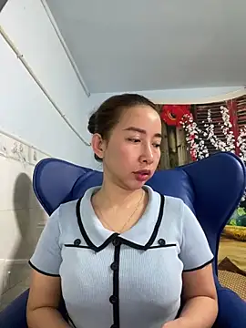 Snapshot of Cherry_6969 chatting on March 2025 05:13:01 AM Cherry 6969 online show from March 2025 05:13:01 AM