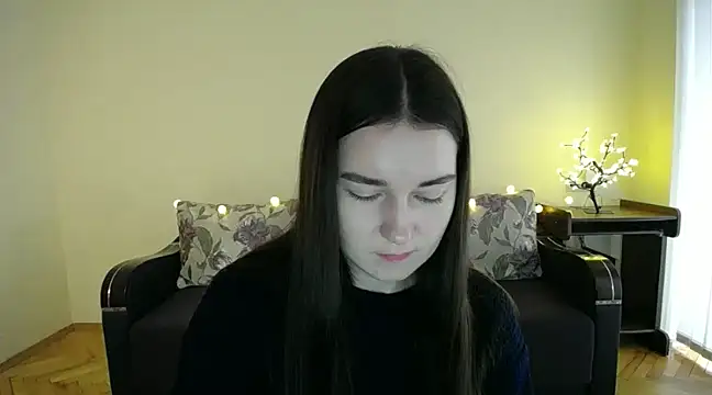 Pretty shy online show from January 2025 08:34:01 AM