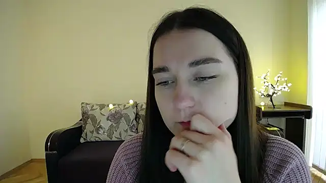 Pretty shy online show from February 2025 12:05:02 PM