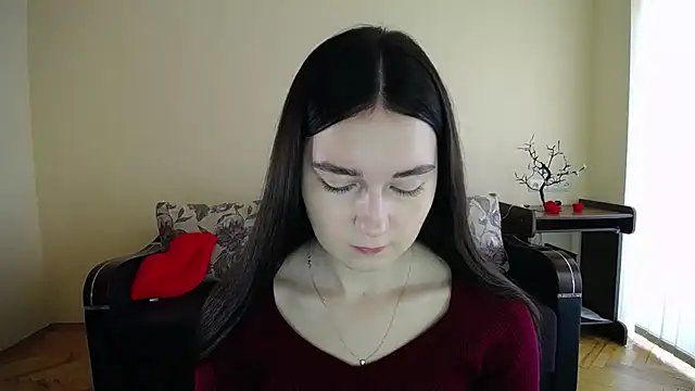 Pretty shy online show from November 2025 09:30:01 AM