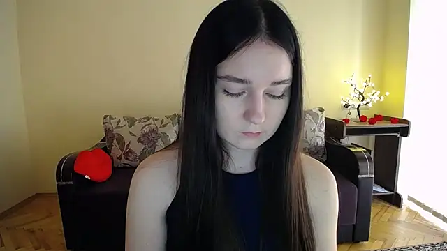 Snapshot of Pretty_shy chatting on May 2026 09:07:01 AM Pretty shy online show from May 2026 09:07:01 AM