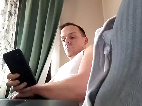 Snapshot of Rollinhard6969 chatting on January 2025 02:36:01 PM Rollinhard6969 online show from January 2025 02:36:01 PM