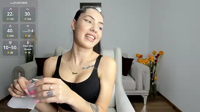 Emmapmg online show from February 2025 12:22:02 PM