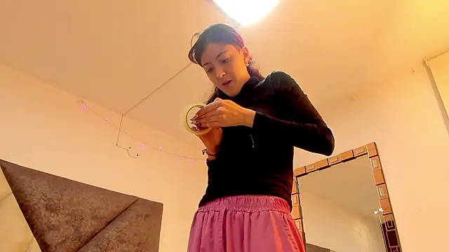 BonnieCute  online show from February 2026 12:29:01 AM